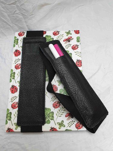 Pouzdra & Peněženky