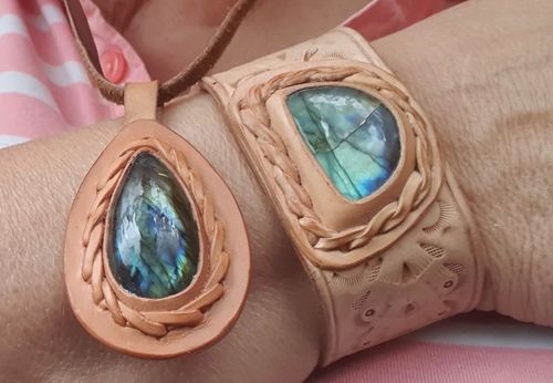 Náramky & NáNožníky a Nápažníky