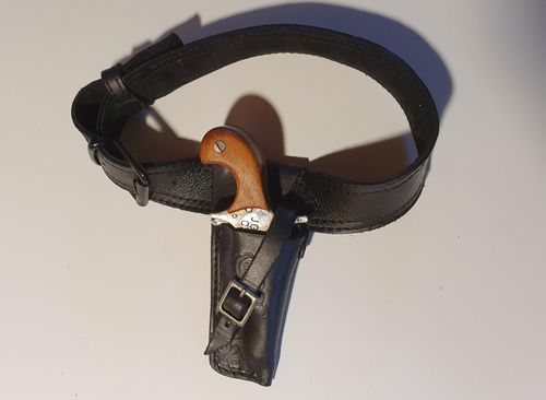 Pouzdra & Peněženky