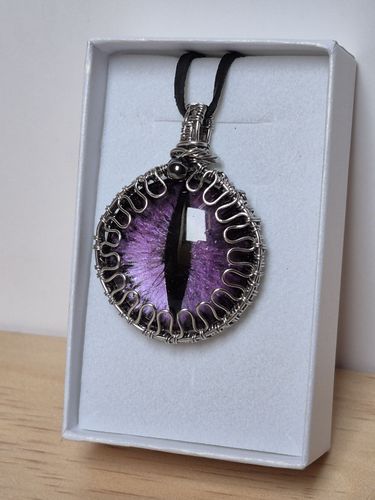 Náhrdelník drátovaný s Dračím okem